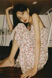 我和男主只差亿点点相似的