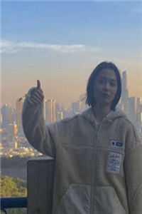 辞职后老板成了前男友好看吗