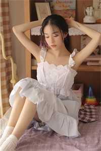 漂亮作精在年代文躺赢女主是穿越的吗