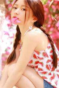 魔女的诅咒山茶猫讲了什么