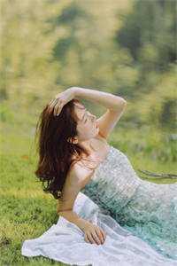 光与暗的生灵描写